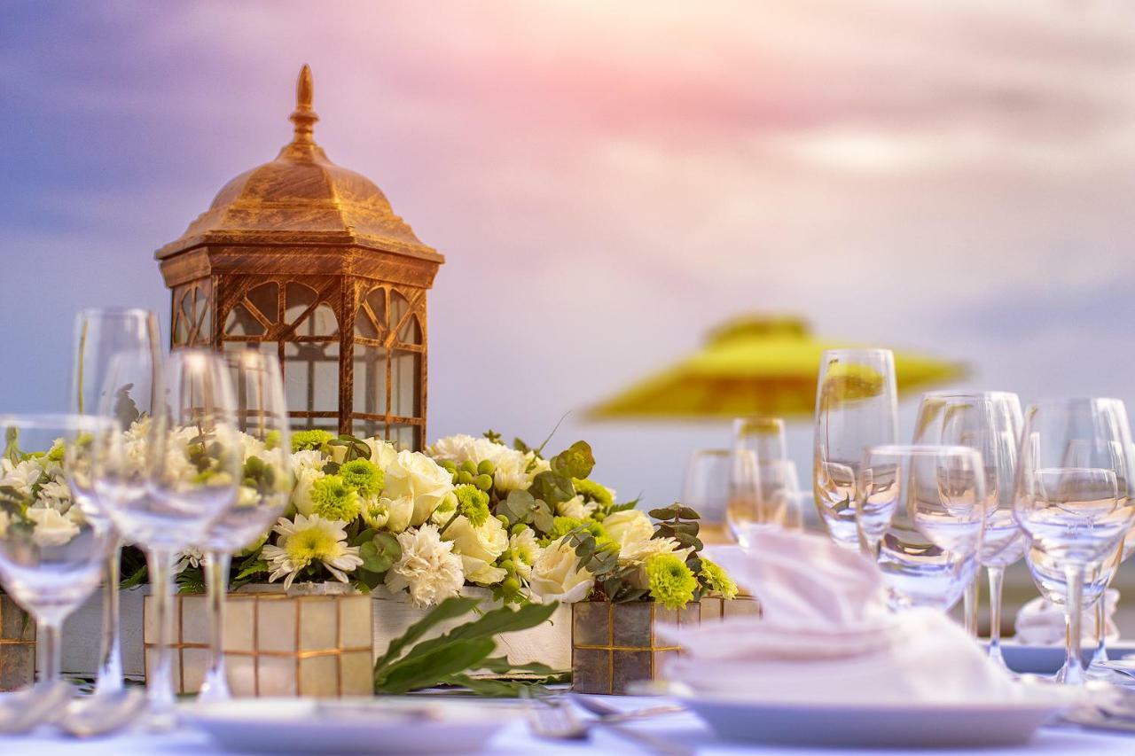 Oceanica Resort Panglao, Bohol Exterior foto Wedding reception at the Four Seasons Hotel, Istanbul